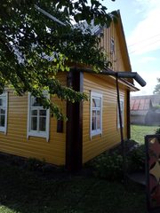 Покраска всех типов деревянных домов в Новогрудке. Мойка крыш 